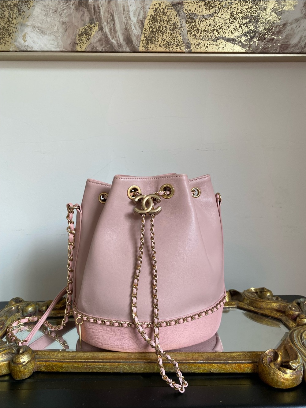 QUILTED CHAIN SHOULDER BAG
